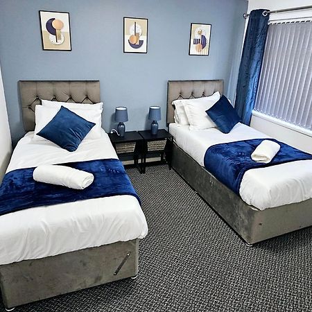 Lushstay Telford - Families, Contractors & Group Of Friends, Long Term Stay Dış mekan fotoğraf