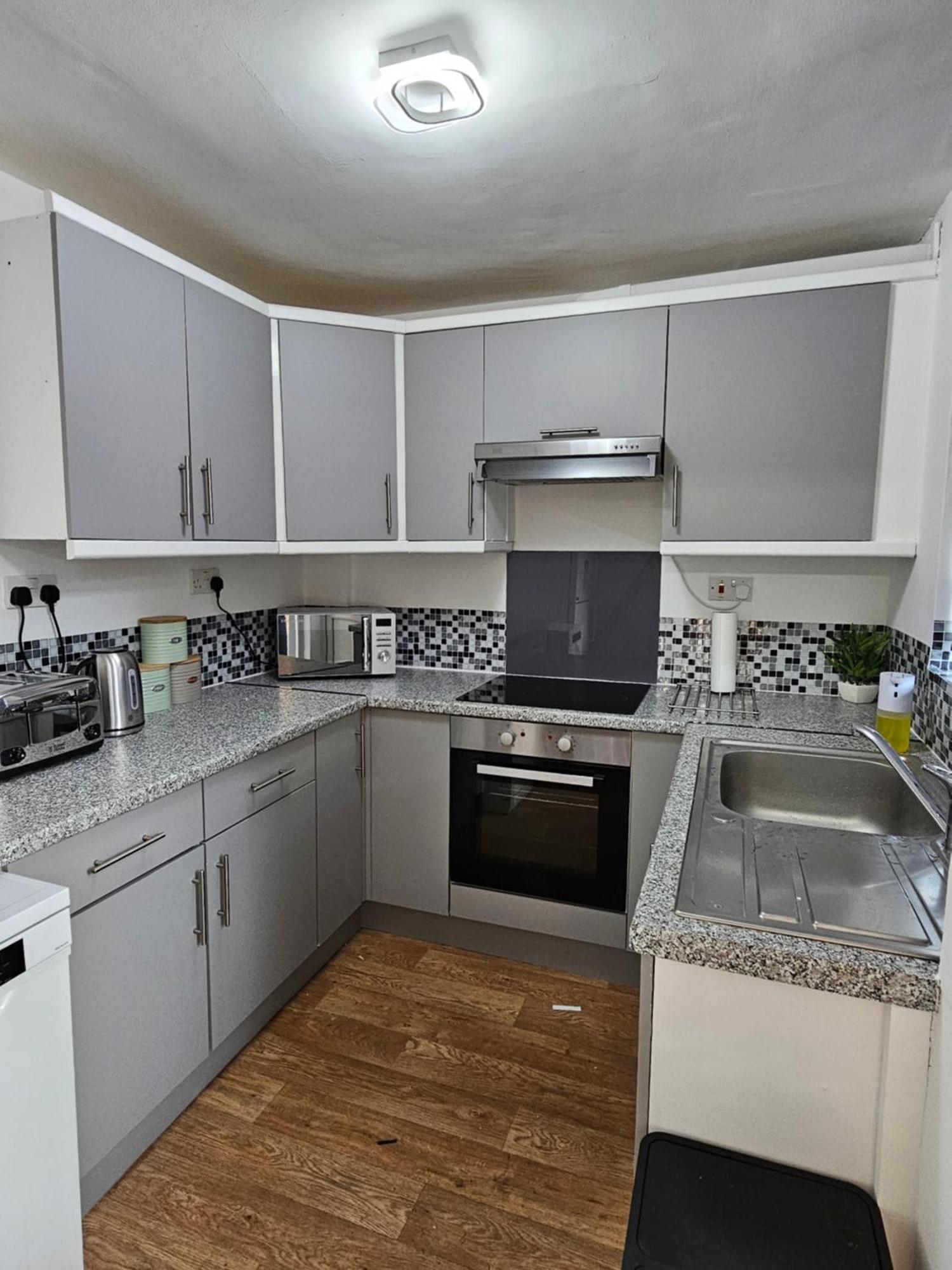 Lushstay Telford - Families, Contractors & Group Of Friends, Long Term Stay Dış mekan fotoğraf
